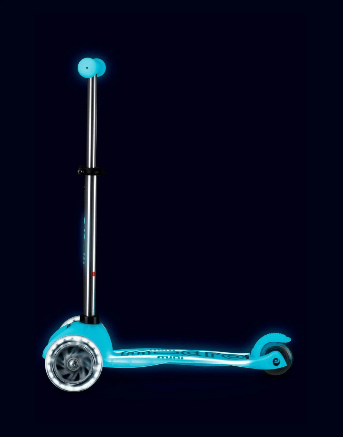 Mini Micro Deluxe Glow LED Plus 3 Wheel Scooter